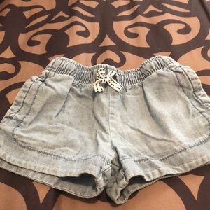 🔴Carter’s Baby denim shorts!